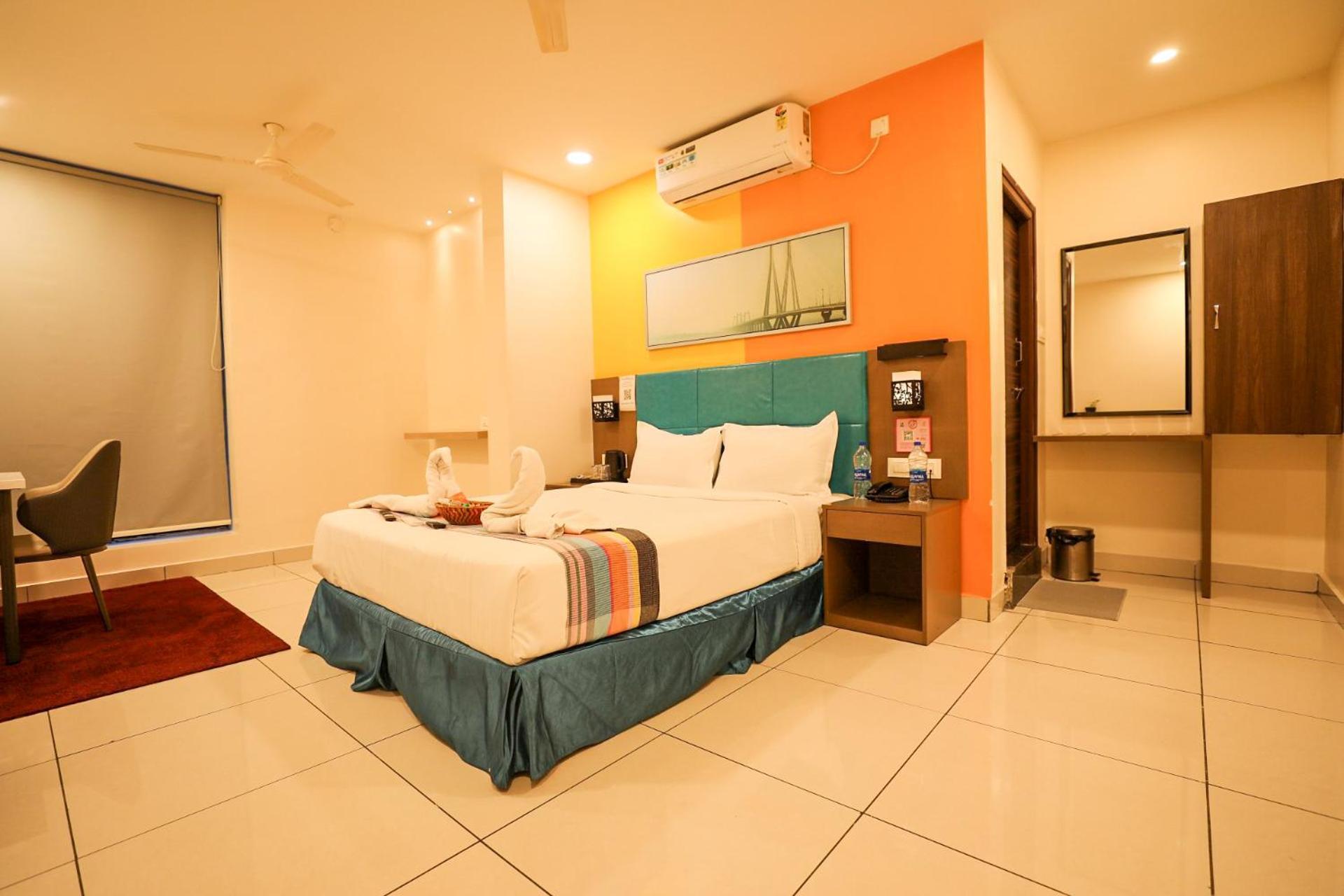 Hotel White Fields Hitec City, Hyderabad Esterno foto